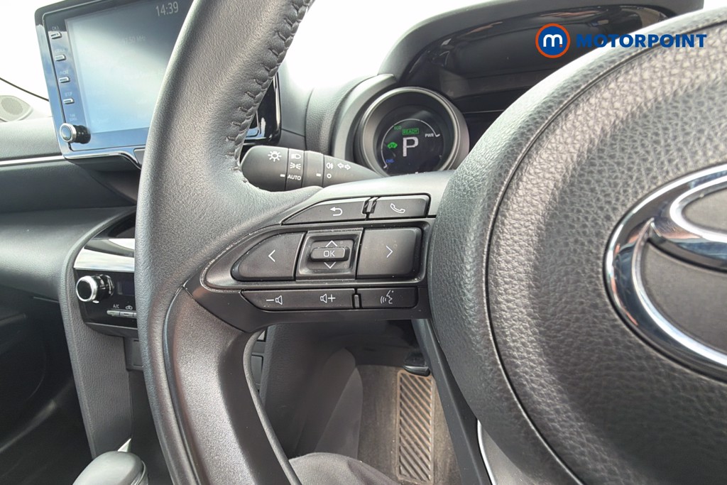 Toyota Yaris Cross Icon Automatic Petrol-Electric Hybrid Estate - Stock Number (1636382) - 3rd supplementary image