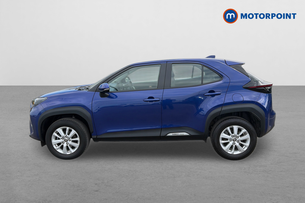 Toyota Yaris Cross Icon Automatic Petrol-Electric Hybrid Estate - Stock Number (1636382) - Passenger side
