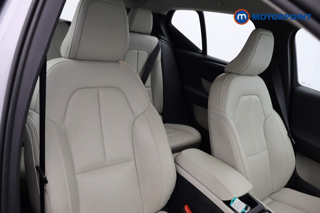Volvo Xc40 Inscription Pro Automatic Petrol SUV - Stock Number (1636603) - 9th supplementary image
