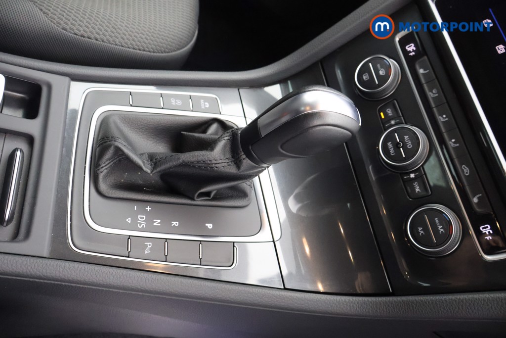 Volkswagen Golf Match Edition Automatic Petrol Hatchback - Stock Number (1636604) - 6th supplementary image