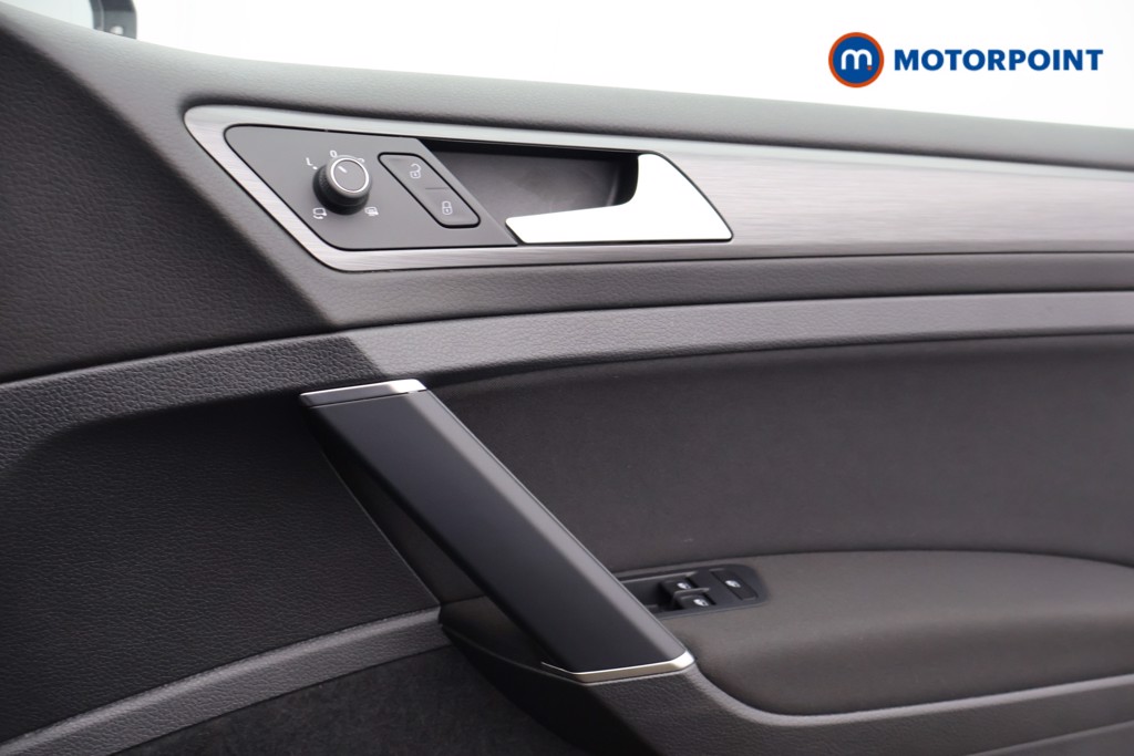 Volkswagen Golf Match Edition Automatic Petrol Hatchback - Stock Number (1636604) - 9th supplementary image