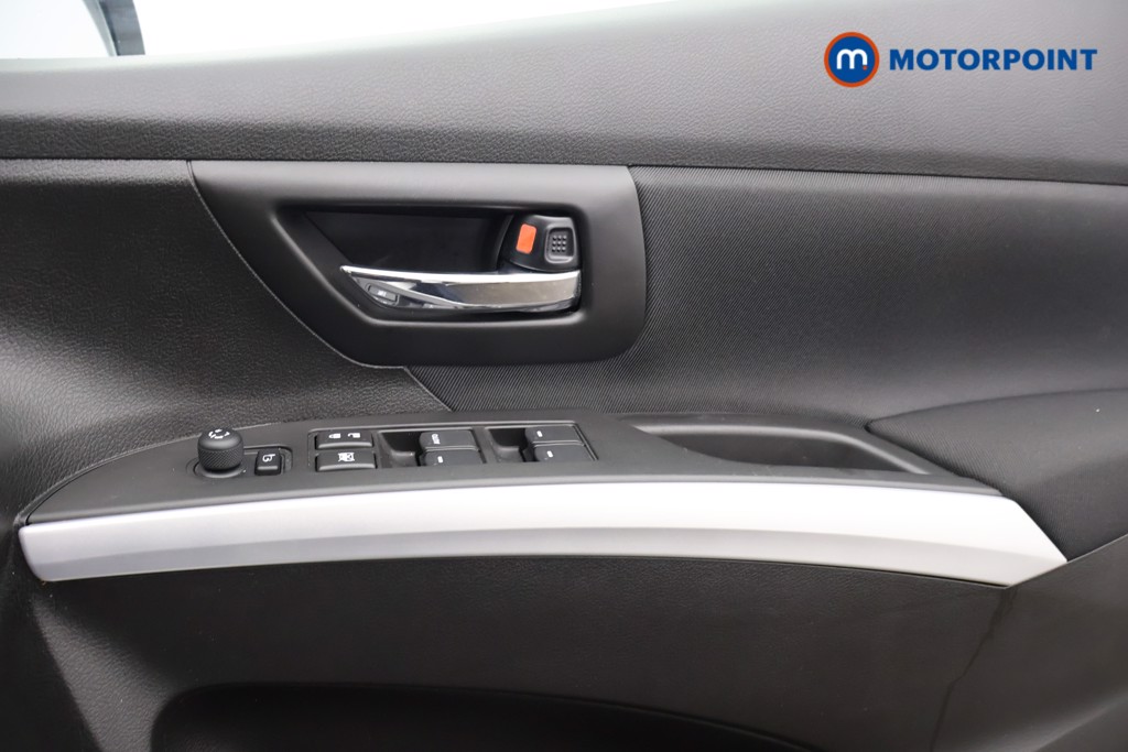 Suzuki Sx4 S-Cross Sz-T Manual Petrol SUV - Stock Number (1636660) - 9th supplementary image