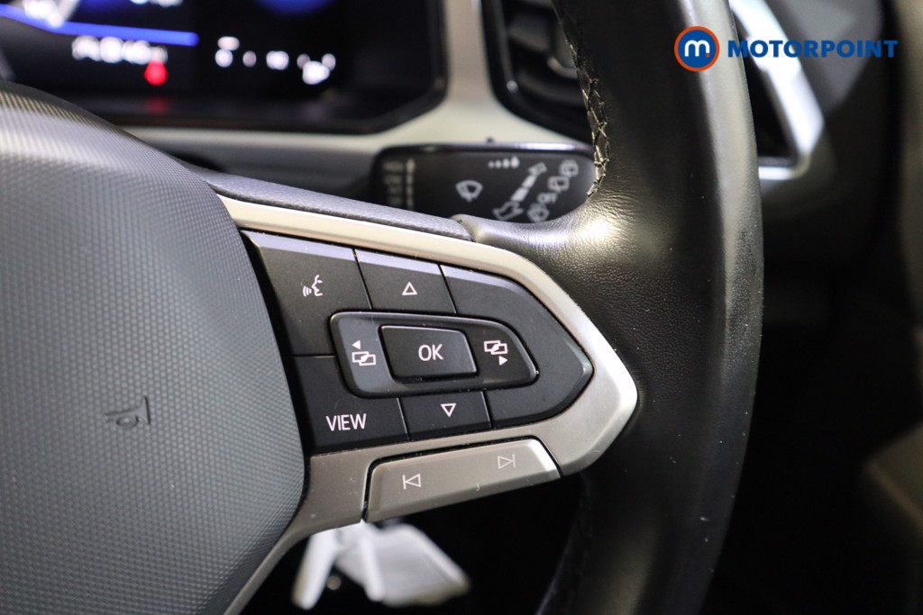 Volkswagen T-Roc Life Manual Petrol SUV - Stock Number (1636829) - 4th supplementary image
