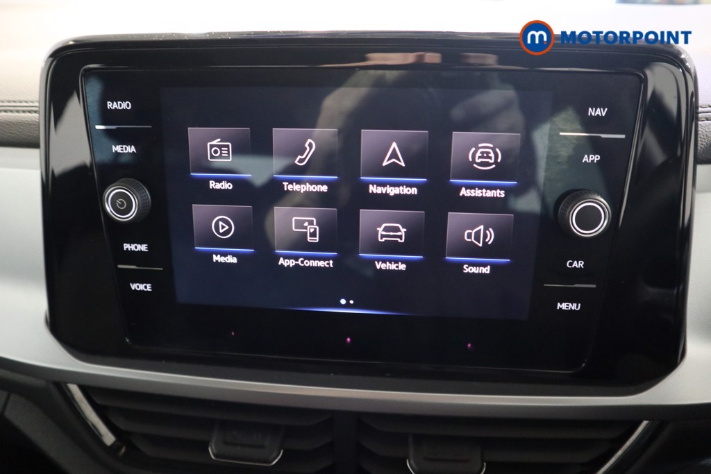 Volkswagen T-Roc Life Manual Petrol SUV - Stock Number (1636829) - 6th supplementary image