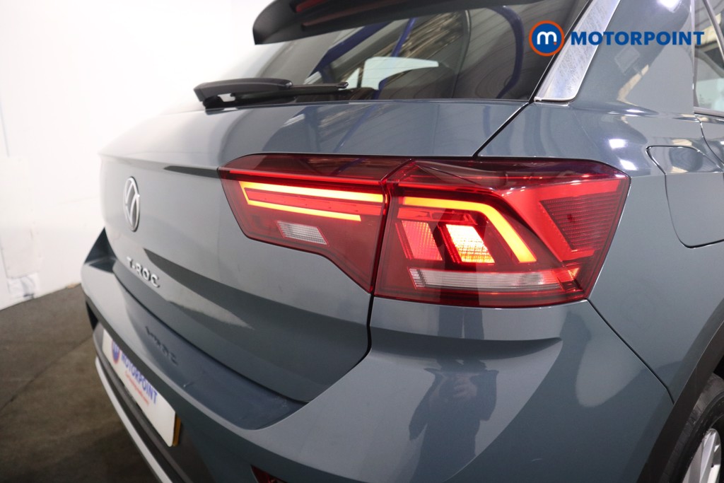 Volkswagen T-Roc Life Manual Petrol SUV - Stock Number (1636829) - 29th supplementary image