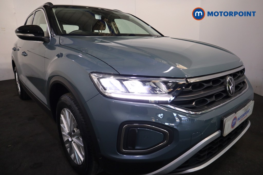 Volkswagen T-Roc Life Manual Petrol SUV - Stock Number (1636829) - 36th supplementary image