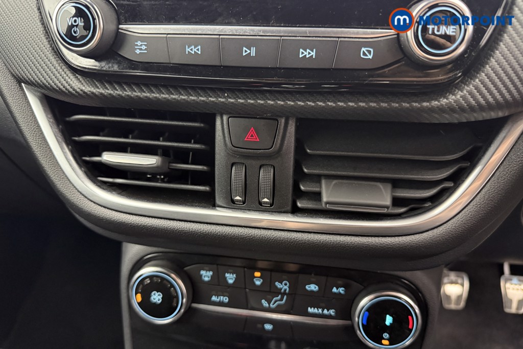 Ford Puma St-Line X Manual Petrol SUV - Stock Number (1636875) - 4th supplementary image