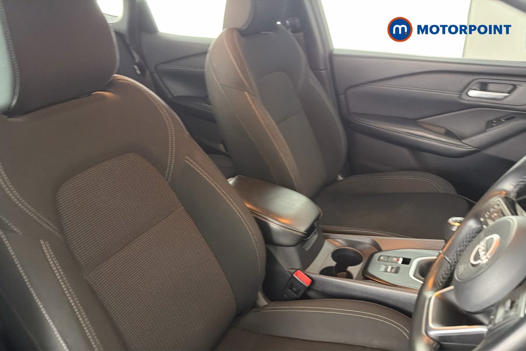Nissan Qashqai Acenta Premium Manual Petrol SUV - Stock Number (1637134) - 22nd supplementary image