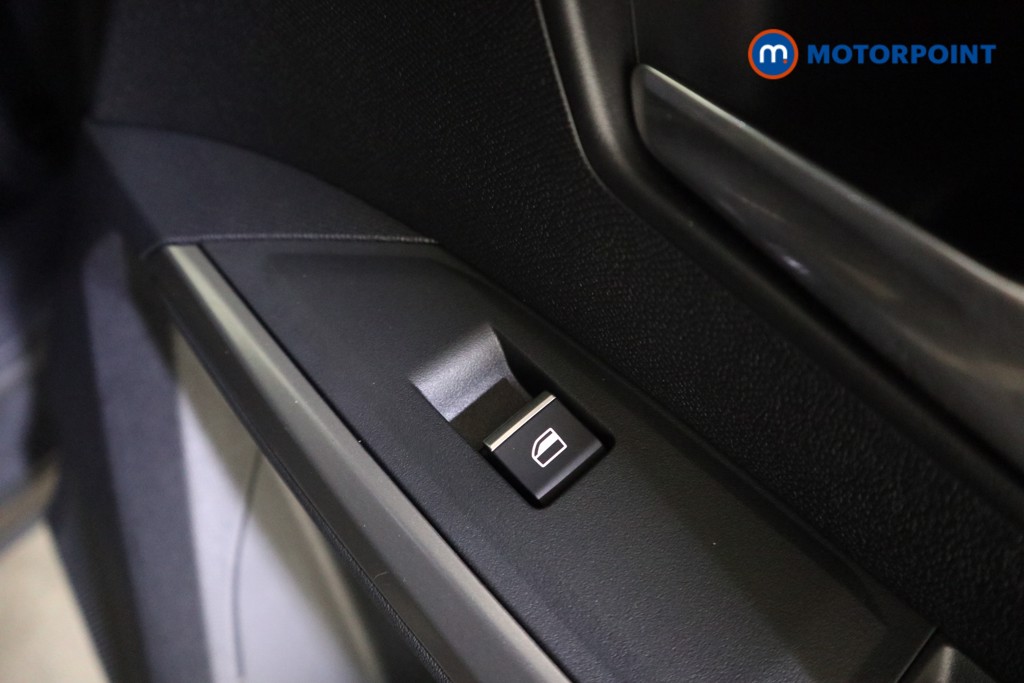 Peugeot 5008 GT Automatic Petrol SUV - Stock Number (1637337) - 24th supplementary image