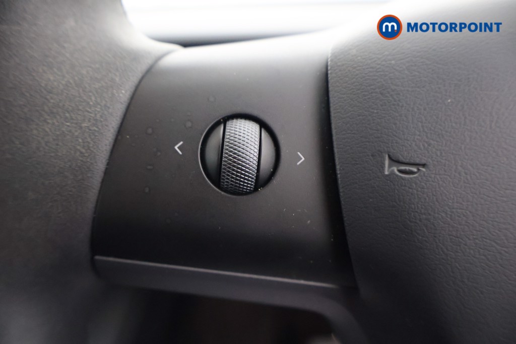 Tesla Model Y Rwd 5Dr Auto Automatic Electric SUV - Stock Number (1637442) - 2nd supplementary image