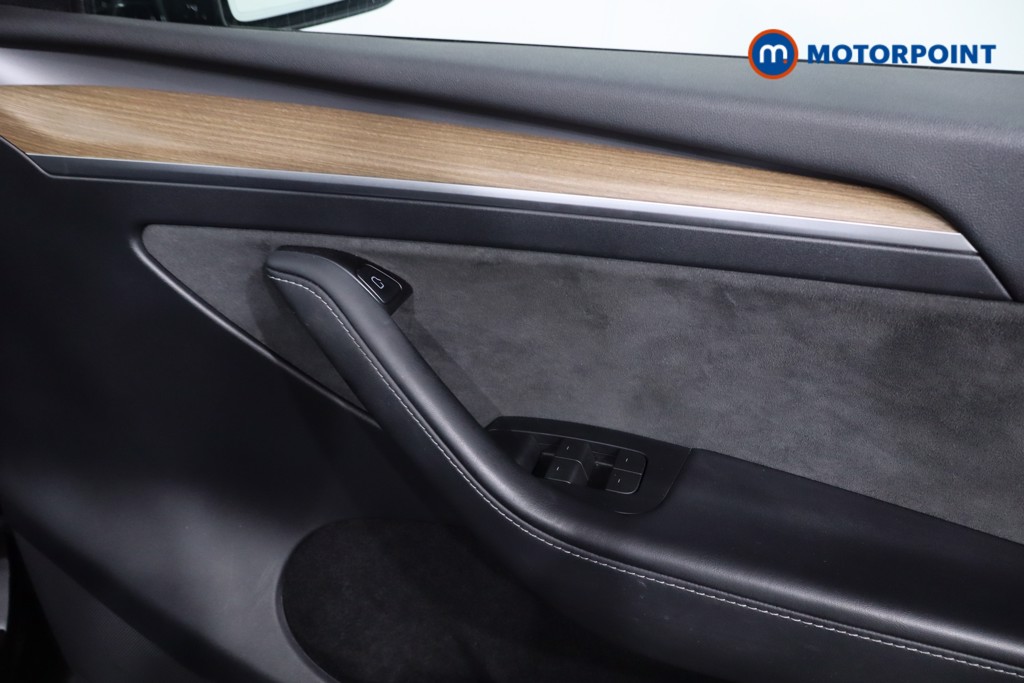 Tesla Model Y Rwd 5Dr Auto Automatic Electric SUV - Stock Number (1637450) - 24th supplementary image