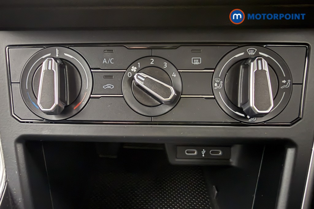 Volkswagen Polo Life Manual Petrol Hatchback - Stock Number (1637559) - 14th supplementary image