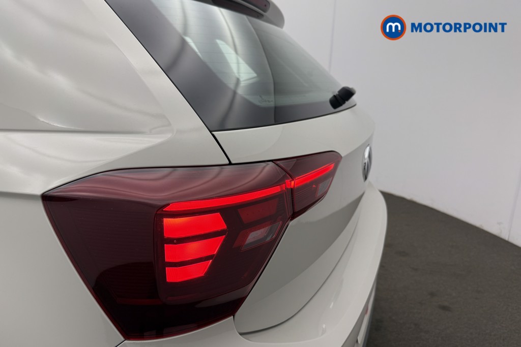 Volkswagen Polo Life Manual Petrol Hatchback - Stock Number (1637559) - 25th supplementary image