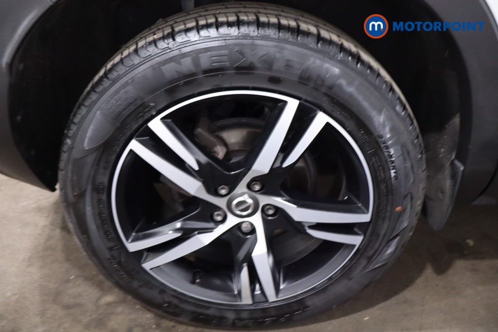 Volvo Xc40 R Design Manual Petrol SUV - Stock Number (1637832) - 10th supplementary image