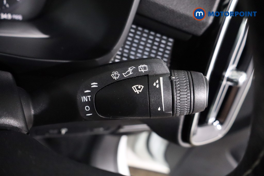 Volvo Xc40 R Design Manual Petrol SUV - Stock Number (1637832) - 15th supplementary image