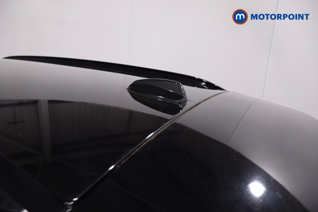 Volvo Xc40 R Design Manual Petrol SUV - Stock Number (1637832) - 33rd supplementary image