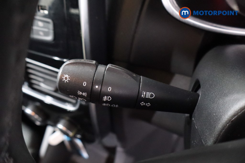 Renault Clio Play Manual Petrol Hatchback - Stock Number (1638070) - 15th supplementary image