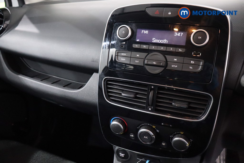 Renault Clio Play Manual Petrol Hatchback - Stock Number (1638070) - 18th supplementary image