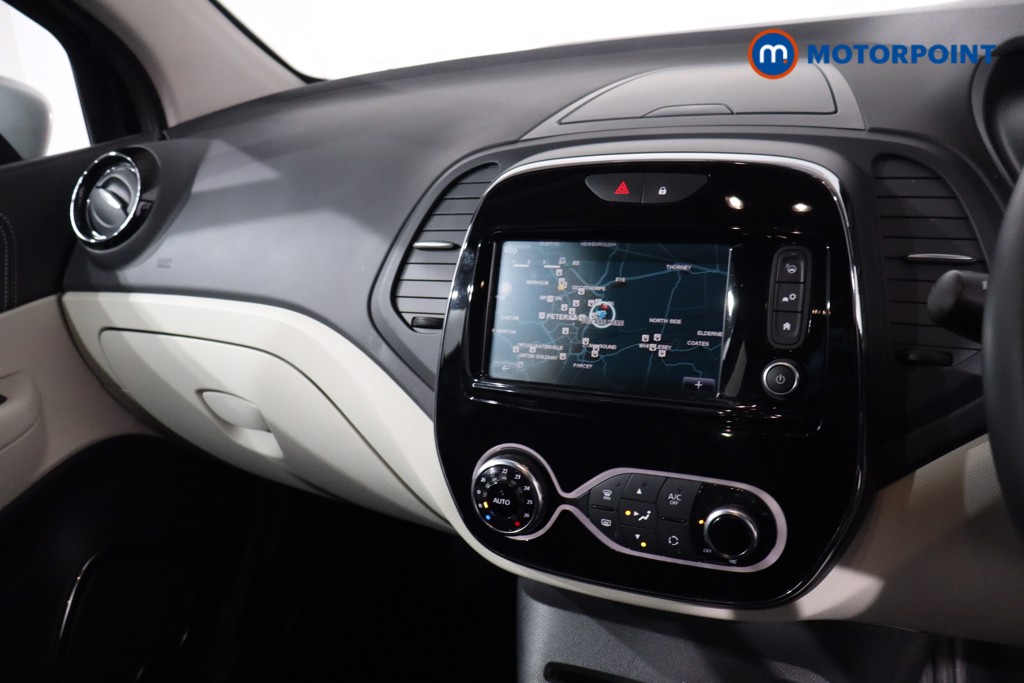 Renault Captur Signature S Nav Automatic Petrol SUV - Stock Number (1638237) - 22nd supplementary image