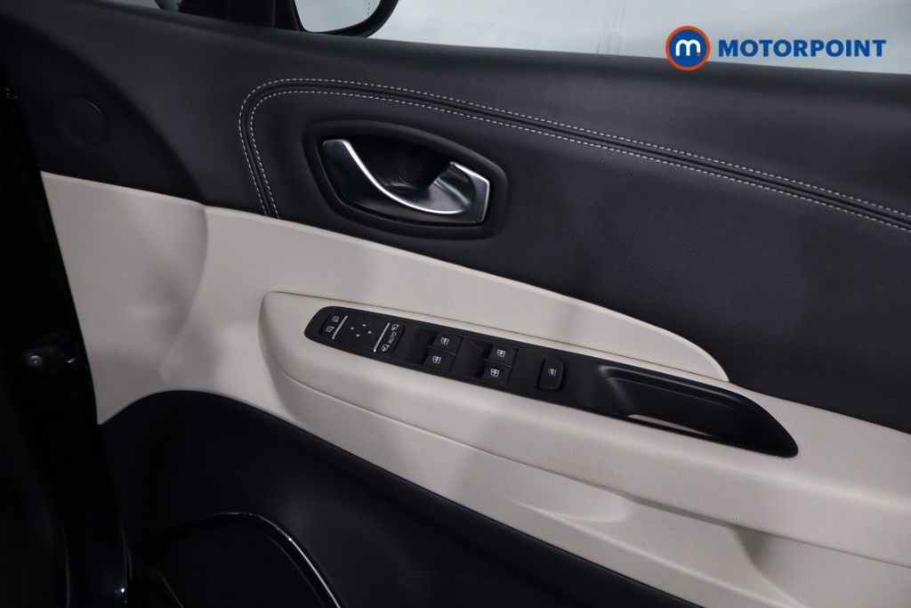 Renault Captur Signature S Nav Automatic Petrol SUV - Stock Number (1638237) - 27th supplementary image
