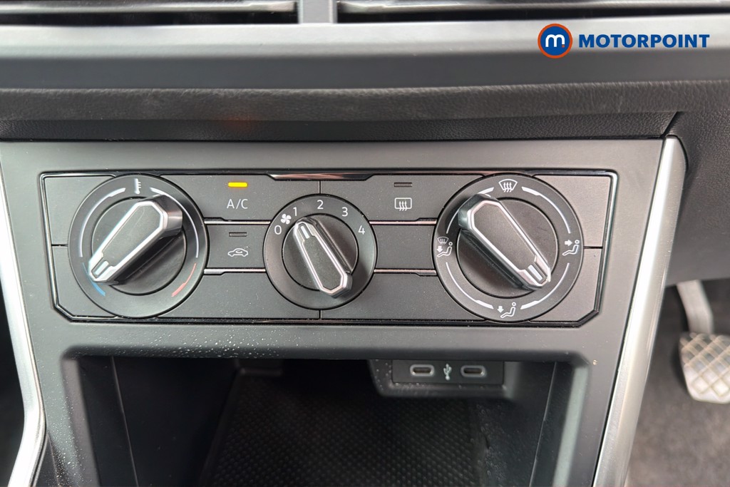 Volkswagen Polo Life Manual Petrol Hatchback - Stock Number (1638266) - 12th supplementary image