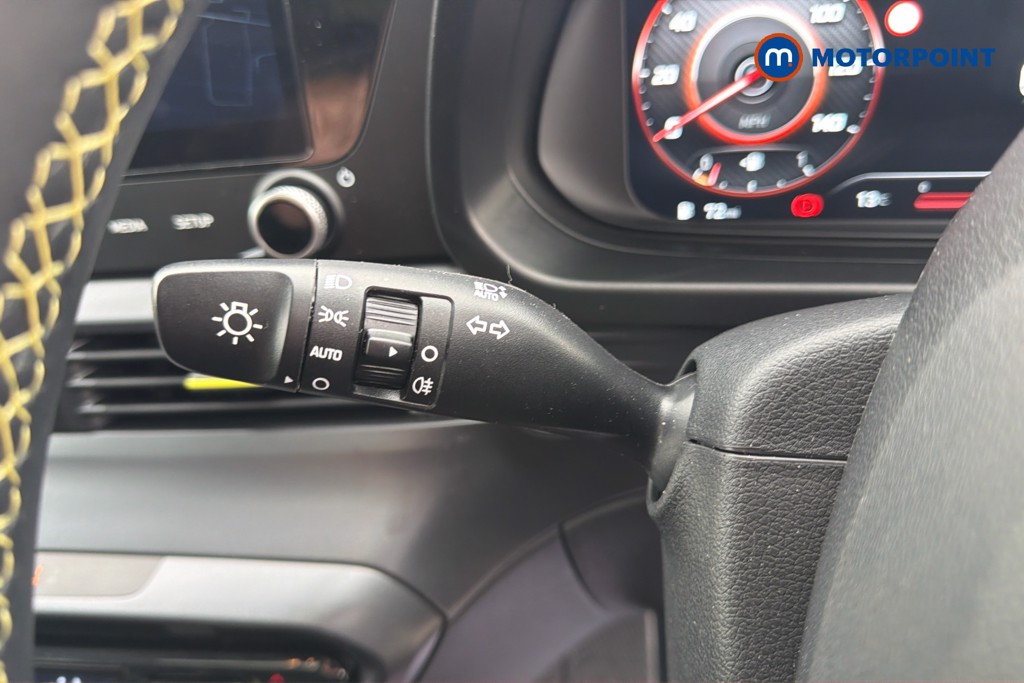 Hyundai I20 Ultimate Manual Petrol Hatchback - Stock Number (1638308) - 6th supplementary image