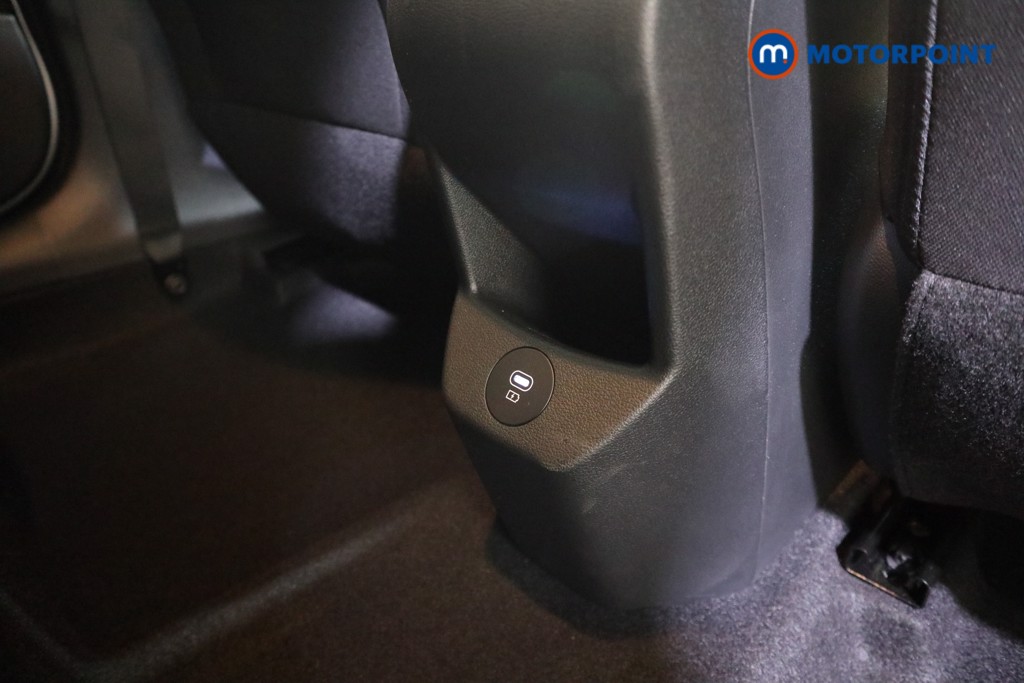 Hyundai I20 Ultimate Manual Petrol Hatchback - Stock Number (1638320) - 21st supplementary image