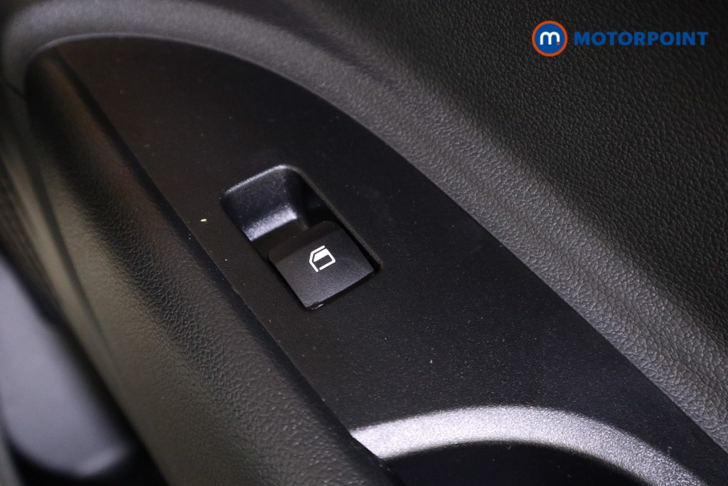 Hyundai I20 Ultimate Manual Petrol Hatchback - Stock Number (1638320) - 22nd supplementary image