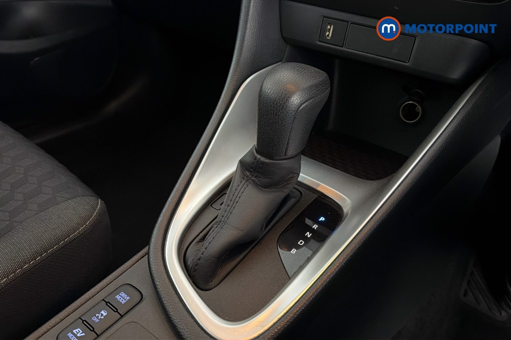 Toyota Yaris Icon Automatic Petrol-Electric Hybrid Hatchback - Stock Number (1638557) - 15th supplementary image