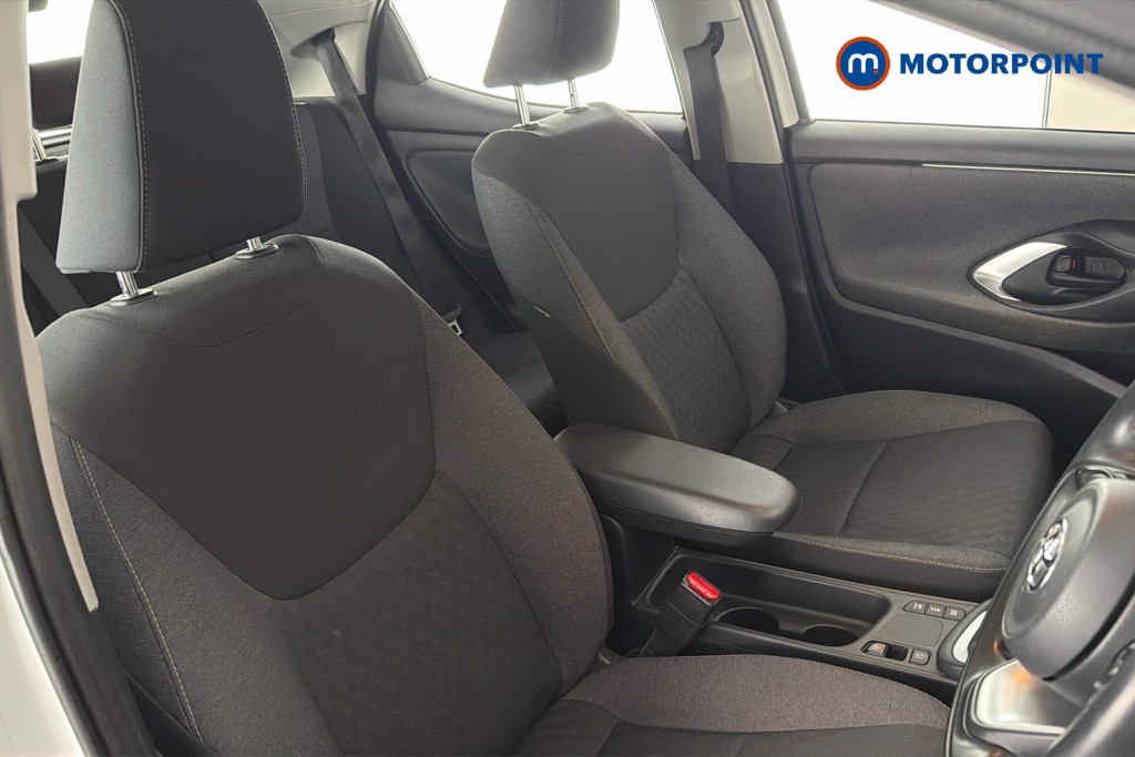 Toyota Yaris Icon Automatic Petrol-Electric Hybrid Hatchback - Stock Number (1638557) - 22nd supplementary image