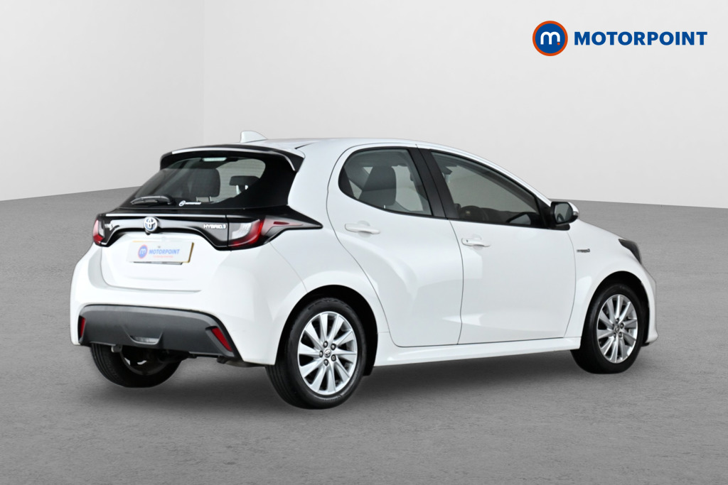 Toyota Yaris Icon Automatic Petrol-Electric Hybrid Hatchback - Stock Number (1638557) - Drivers side rear corner