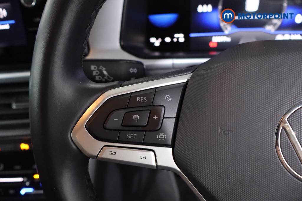 Volkswagen T-Roc Life Manual Petrol SUV - Stock Number (1638640) - 7th supplementary image
