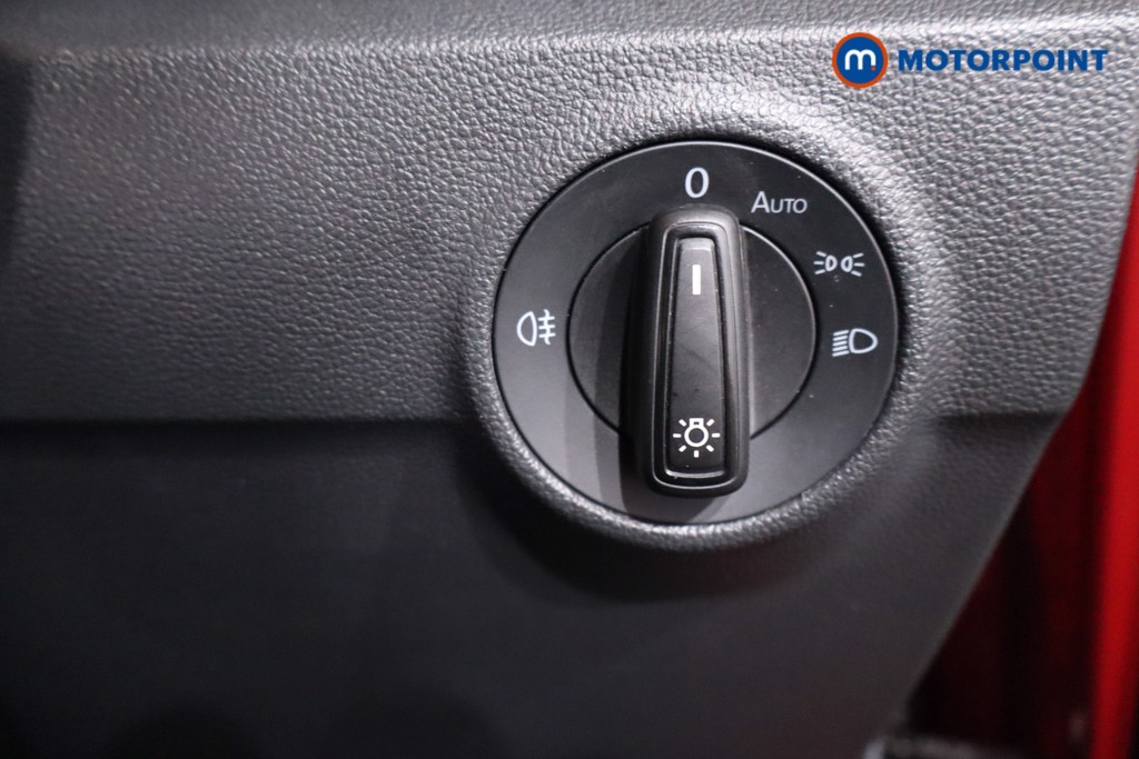 Volkswagen T-Roc Life Manual Petrol SUV - Stock Number (1638640) - 17th supplementary image
