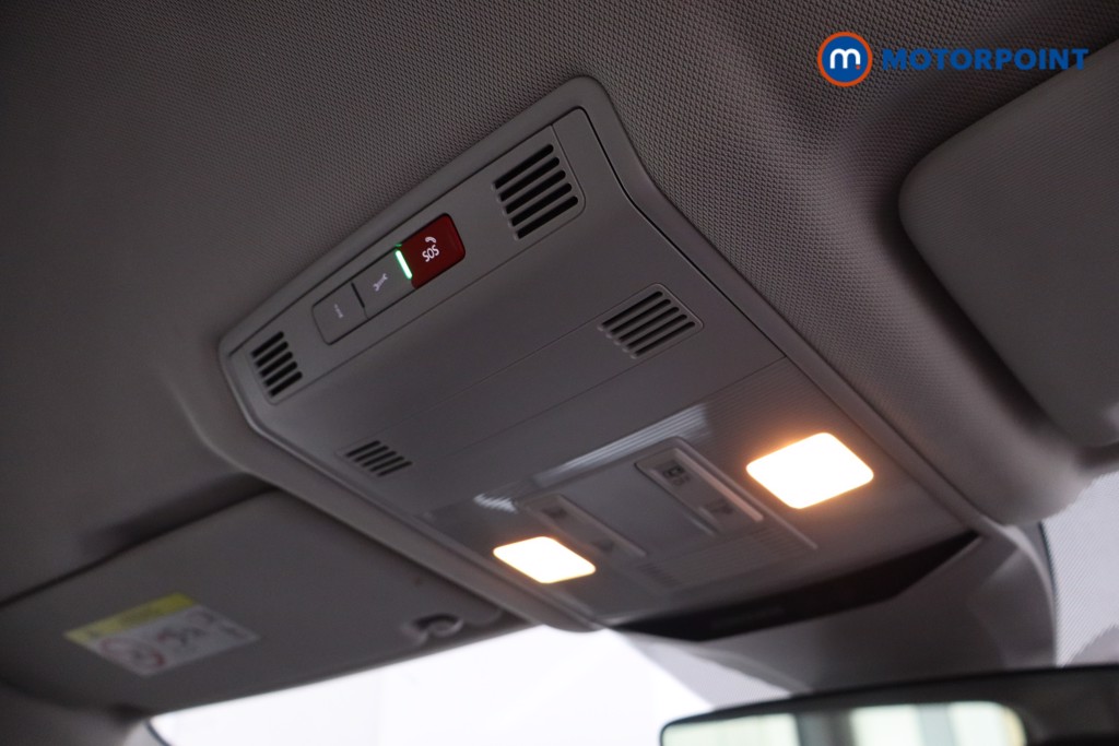 Volkswagen T-Roc Life Manual Petrol SUV - Stock Number (1638640) - 22nd supplementary image