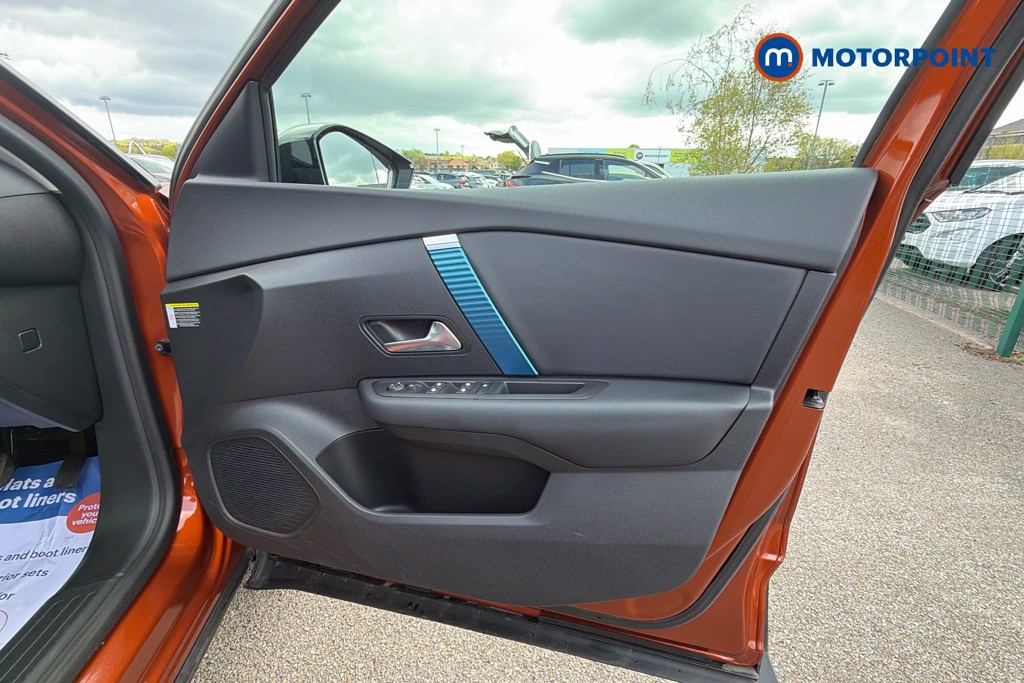 Citroen C4 Sense Automatic Electric Hatchback - Stock Number (1638731) - 19th supplementary image