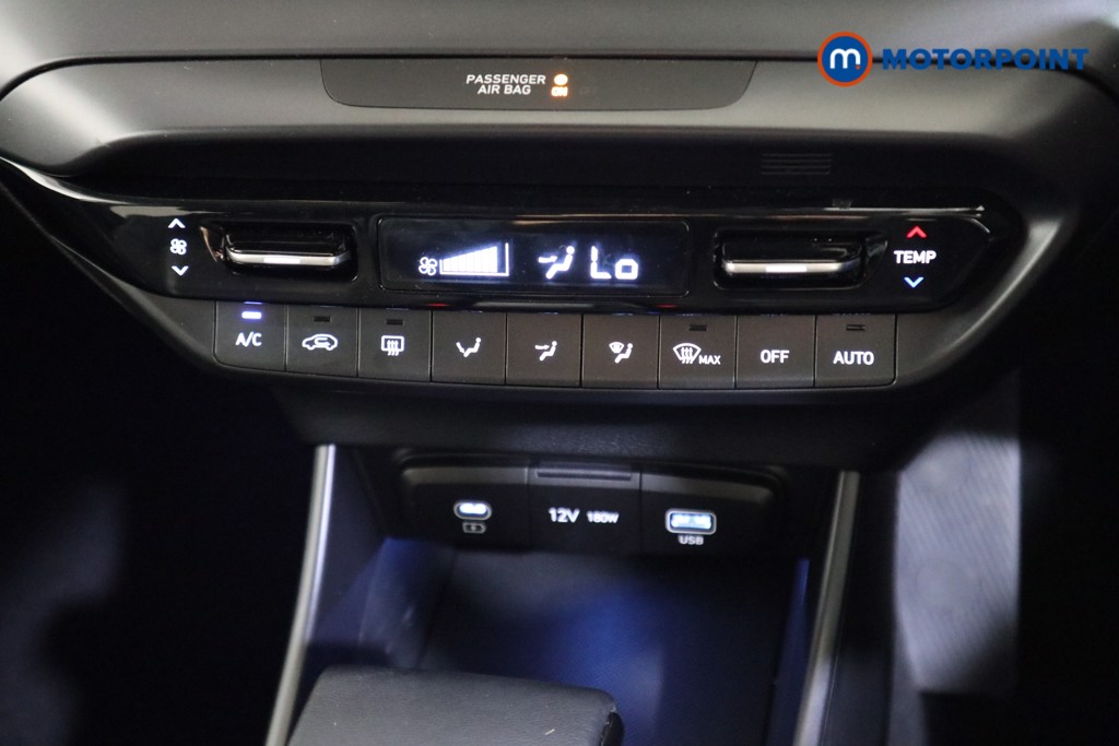 Hyundai I20 Premium Automatic Petrol Hatchback - Stock Number (1638744) - 7th supplementary image