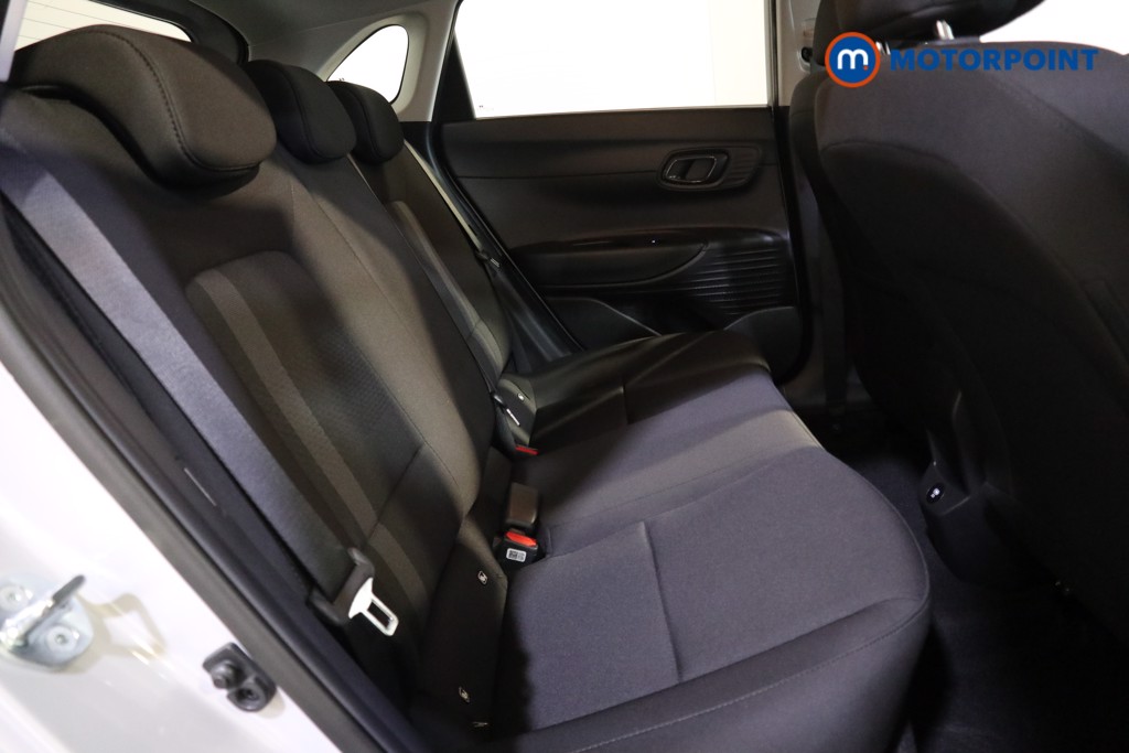 Hyundai I20 Premium Automatic Petrol Hatchback - Stock Number (1638744) - 15th supplementary image