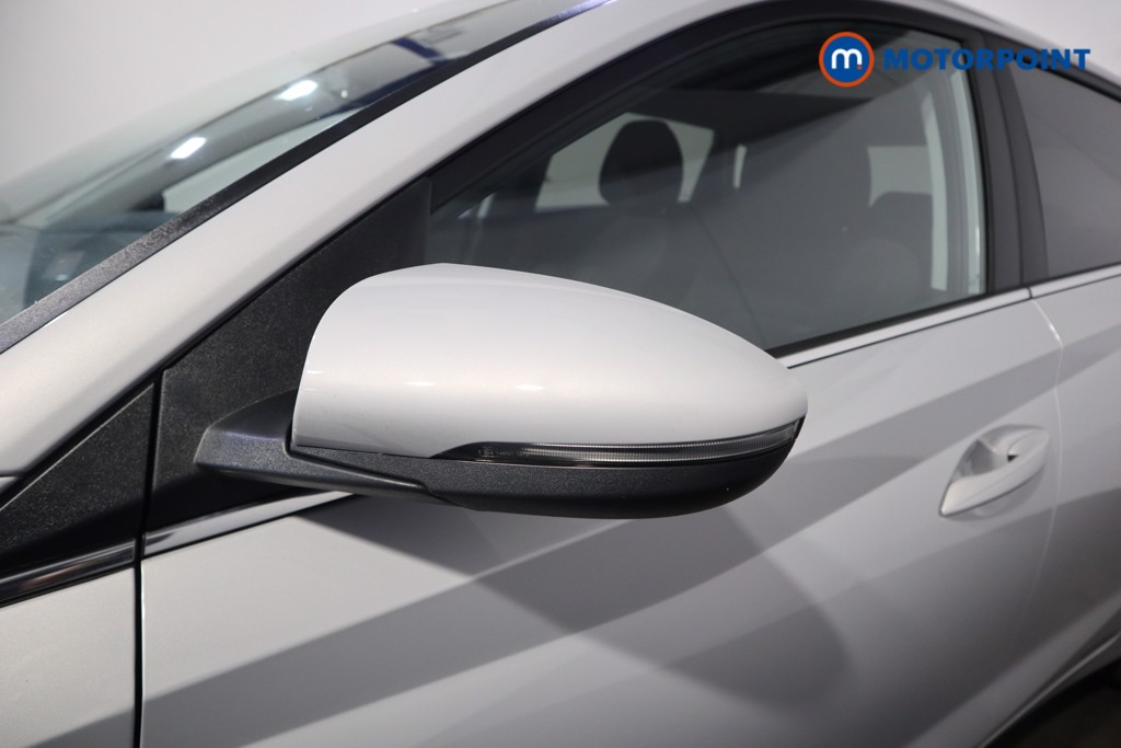 Hyundai I20 Premium Automatic Petrol Hatchback - Stock Number (1638744) - 32nd supplementary image