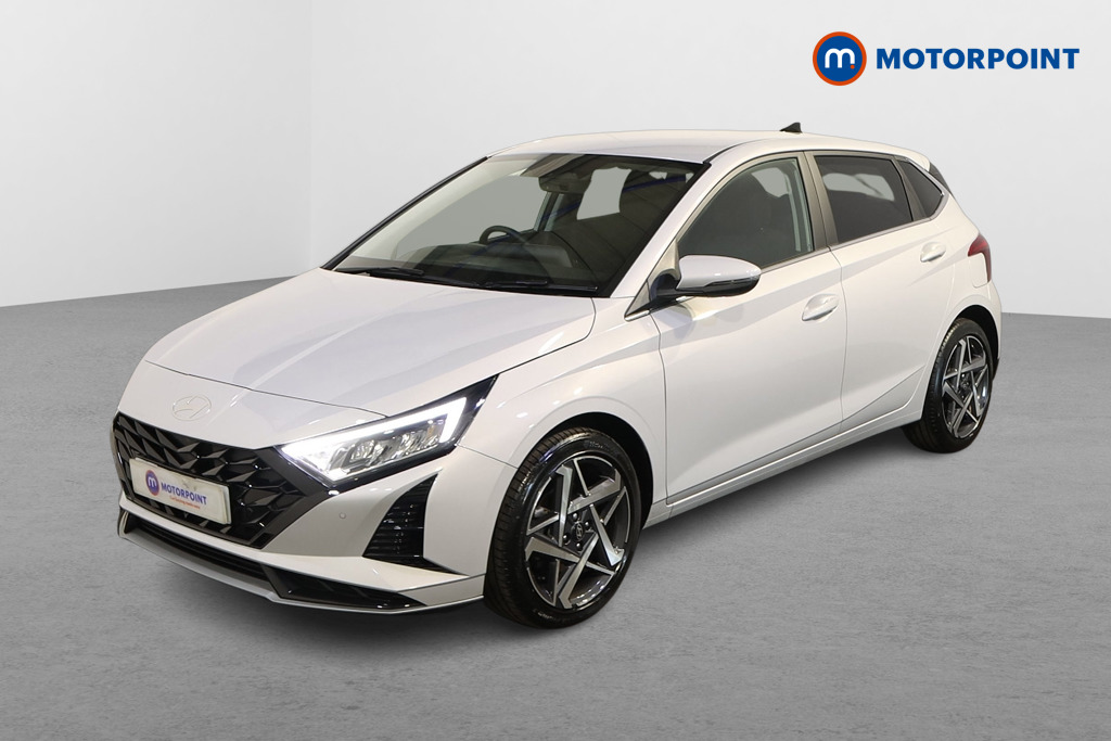 Hyundai I20 Premium Automatic Petrol Hatchback - Stock Number (1638744) - Passenger side front corner