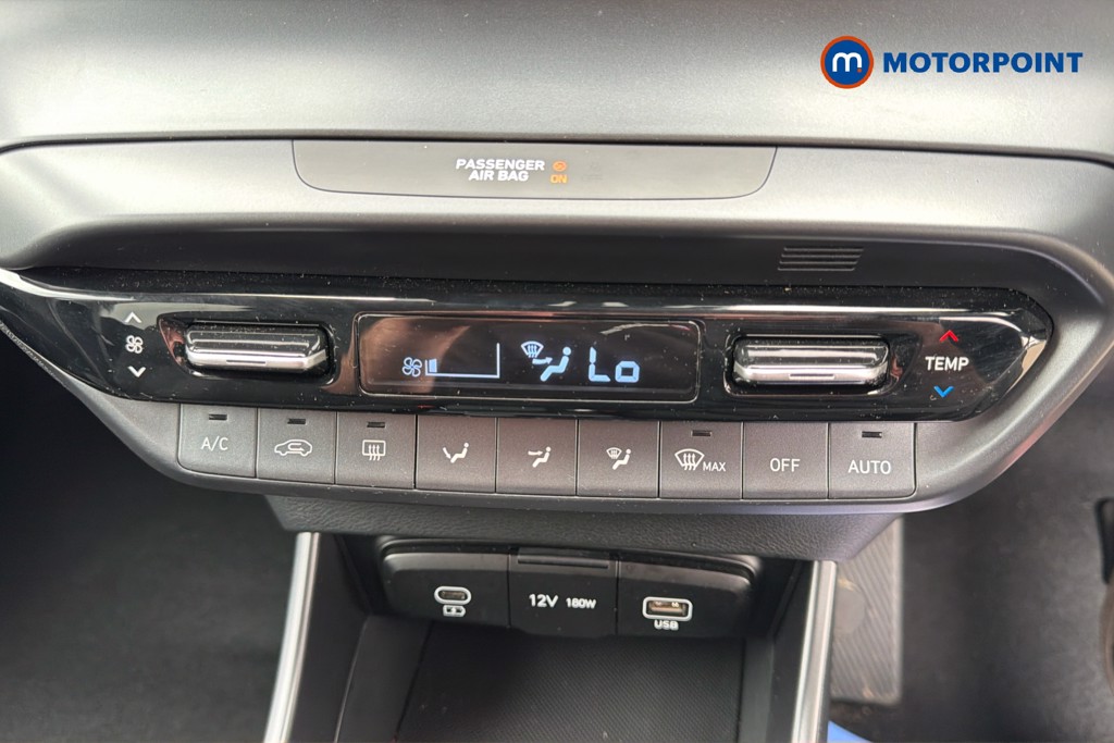 Hyundai I20 Premium Automatic Petrol Hatchback - Stock Number (1638761) - 12th supplementary image