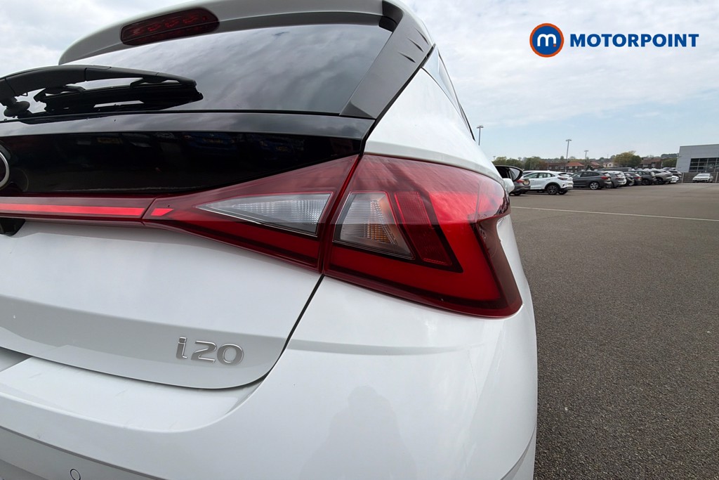 Hyundai I20 Premium Automatic Petrol Hatchback - Stock Number (1638761) - 38th supplementary image