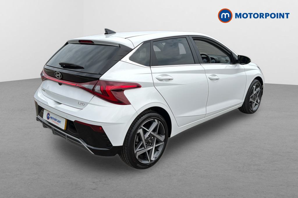 Hyundai I20 Premium Automatic Petrol Hatchback - Stock Number (1638761) - Drivers side rear corner