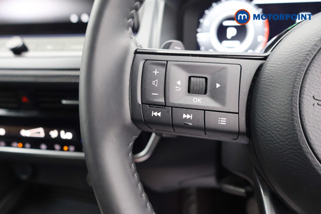 Nissan Qashqai N-Connecta Automatic Petrol SUV - Stock Number (1638816) - 3rd supplementary image