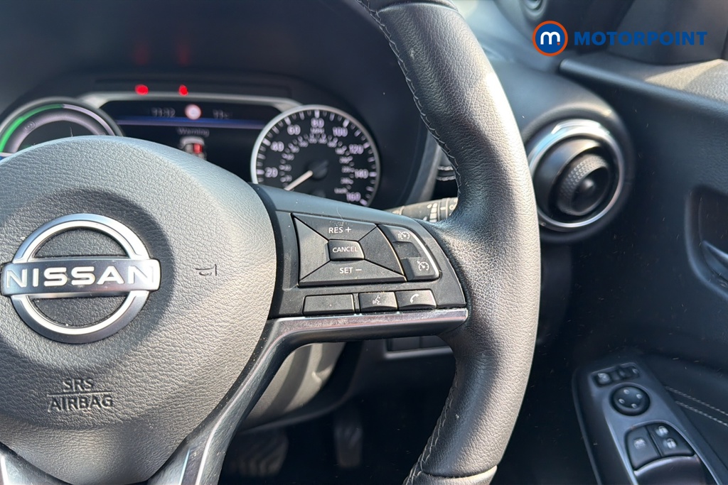 Nissan Juke N-Connecta Automatic Petrol-Electric Hybrid SUV - Stock Number (1639401) - 3rd supplementary image