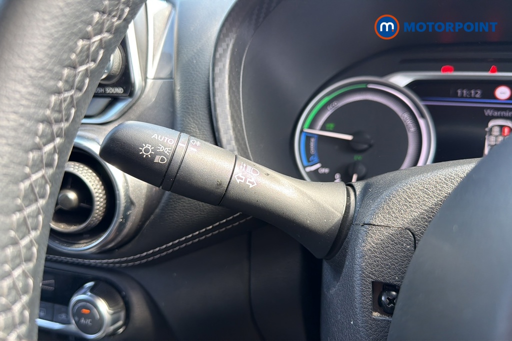 Nissan Juke N-Connecta Automatic Petrol-Electric Hybrid SUV - Stock Number (1639401) - 5th supplementary image