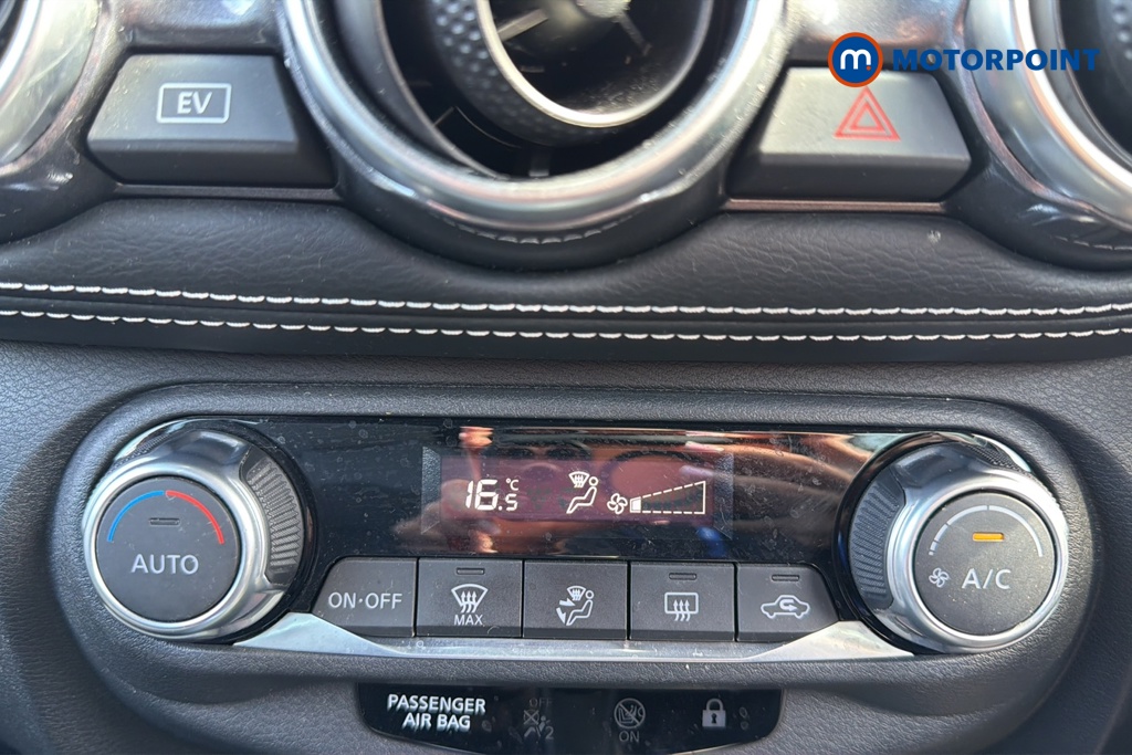 Nissan Juke N-Connecta Automatic Petrol-Electric Hybrid SUV - Stock Number (1639401) - 12th supplementary image