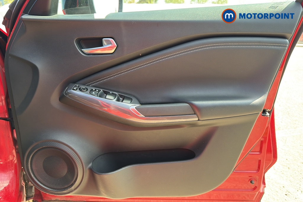 Nissan Juke N-Connecta Automatic Petrol-Electric Hybrid SUV - Stock Number (1639401) - 18th supplementary image