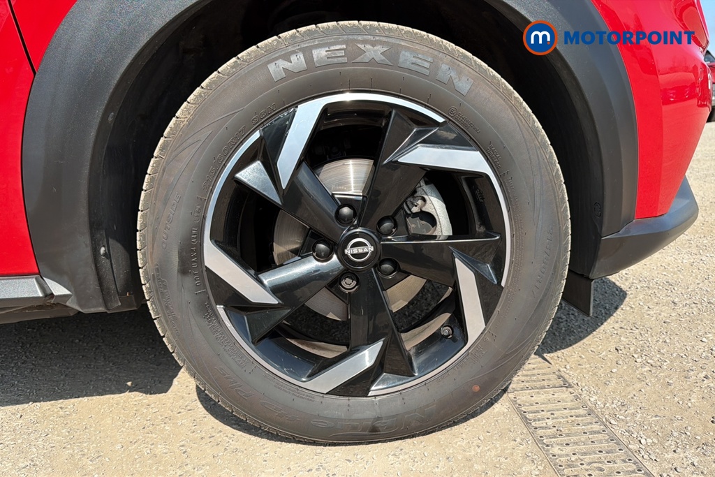 Nissan Juke N-Connecta Automatic Petrol-Electric Hybrid SUV - Stock Number (1639401) - 47th supplementary image