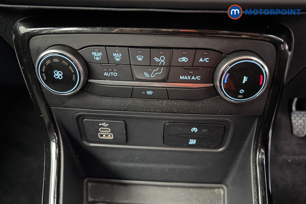 Ford Ecosport Titanium Manual Petrol SUV - Stock Number (1623299) - 10th supplementary image