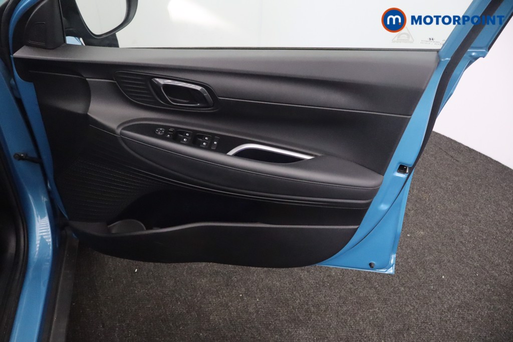 Hyundai Bayon Premium Automatic Petrol SUV - Stock Number (1623304) - 15th supplementary image